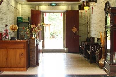 二、 几种典型的大门破财情况，堪堪你家有没有中招？