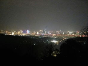 岳麓山：夜间恐怖片取景地