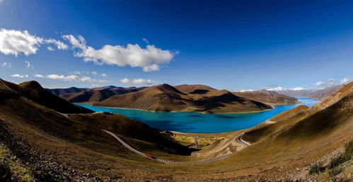 广州到稻城机票市场价格：不确定性与惊喜交织的旅程