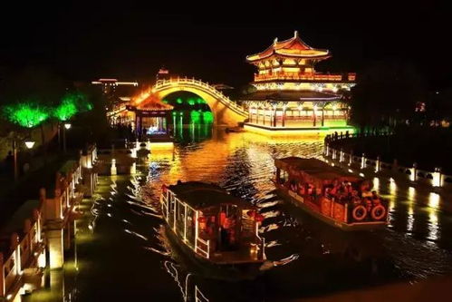 1. 开封市区酒店 (41)  (提供一些酒店名称或类型建议)  如:  国际青年旅社；经济型酒店；精品民宿等… 提供不同价位的选择方便游客根据预算进行选择 。建议提前预订 。价格区间参考 :  经济型酒店约¥150-¥300/晚; 中档酒店约¥300-¥600/晚; 精品民宿约¥500+/晚 。