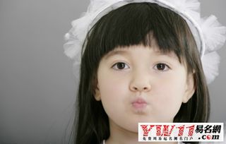 三、文艺风格型名字