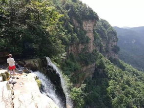 2. 小草坝生态旅游区：原始森林的神秘世界