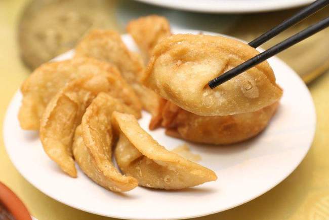 三河米饺：金黄色的美味使者