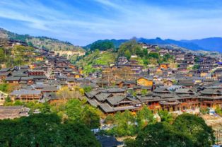 二、洪雅古镇：历史的印记（和人山人海）