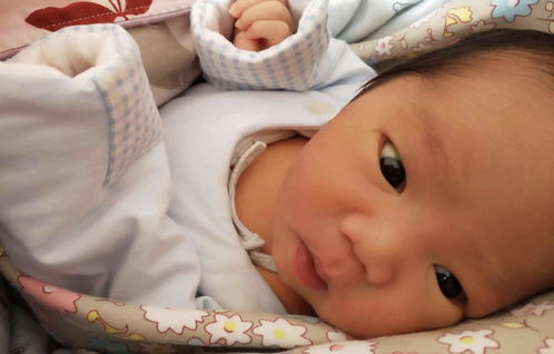 孕妈给娃起名带“天”， 遭到了婆婆的强较大烈不赞成，讲究还是迷信？