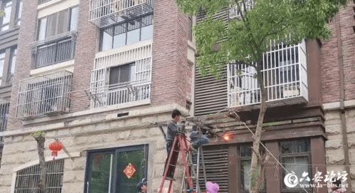 小区建钟楼风水,楼上建钟楼风水禁忌