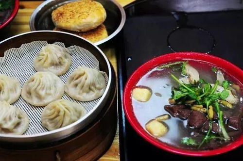 烩小吃：一锅端的“狂欢”