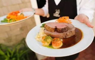 二、 主菜篇：肉类、海鲜与蔬菜的大杂烩