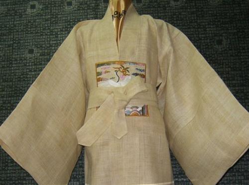 给老人准备寿衣时有哪些穿寿衣的忌讳需要注意？