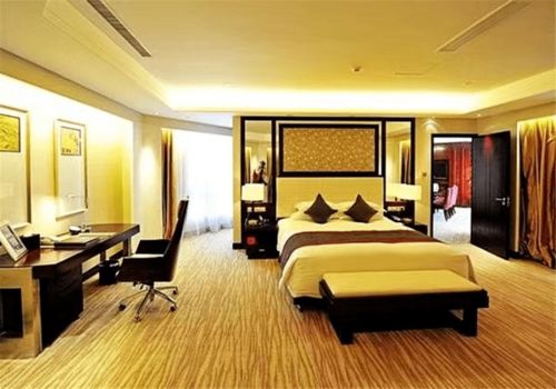 一、 金顿商务酒店（伪）——“会所+美发+自助洗衣”混搭套餐