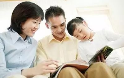 一、 这些恐怖的教育方式正在摧毁下一代