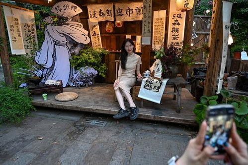 1. 平江路：漫步古巷， 感受历史气息