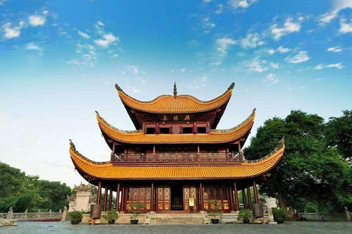 预约门票， 轻巧松游览，为了确保游客的游览体验，岳阳楼实行预约门票制度