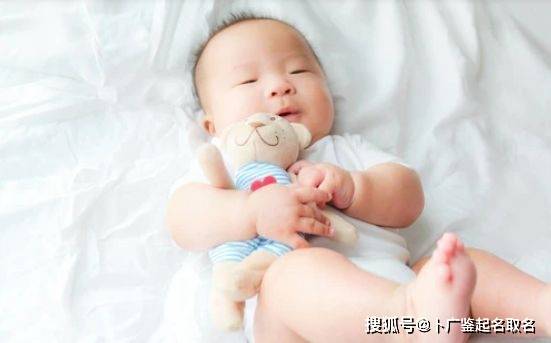 2022年11月诞生的男宝宝名字和2023年较小男孩较小名都有哪些？（别看我这么写！）
