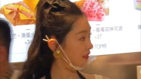 (突然想起来) 还要结合五行八字呢！！