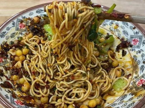 面馆老板是个暴脾气！