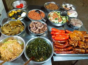 小吃街的前世今生：从苍蝇馆子到宰客胜地