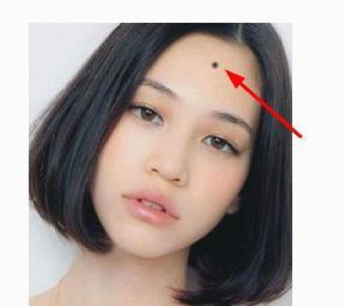 肚皮痣：躺着收钱符