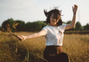 一、 先说说“愈”到底是个啥子玩意儿