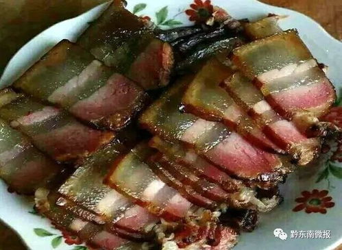 三、 腊肉&腊肠——烟熏味道比炎热爱情还持久