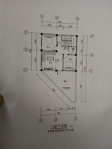 朝东房子后有池塘风水,坐东朝西的房子后面有水塘