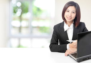 八字如何根据命盘分析适合的职业？职业变动如何通过八字进行预测？