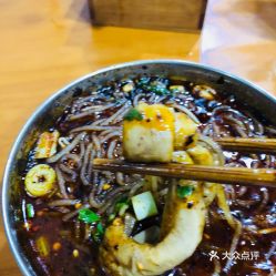 麻辣烫——“一锅端”的哲学