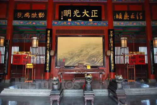 包公断案：一场略显尴尬的表演