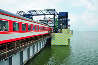 当铁轨撕裂时空：博兴与张店的魔幻现实主义之旅