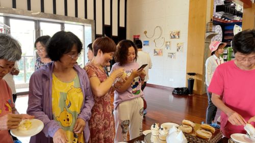 二、 姓名寓意与文化底蕴底蕴：精挑细选每一笔