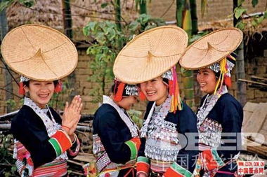 侗族女孩出嫁：传统婚俗，浪漫传承