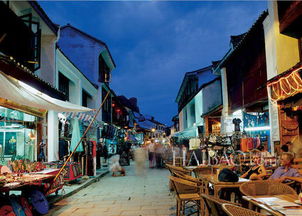 第二站：阳朔——西街的喧嚣与孤独