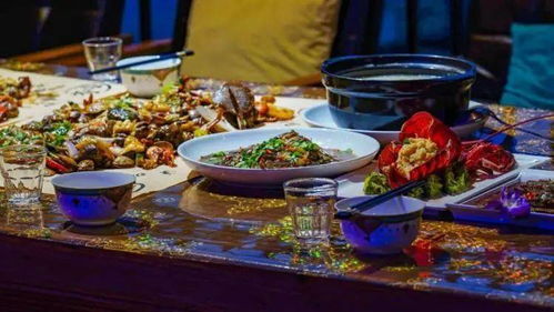 鹤城夜宴：夜幕降临， 美食盛宴开启