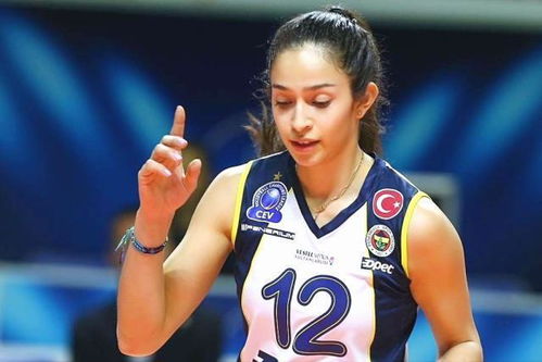 2026年杨婕名字运势如何？李家馨名字吉凶分析？