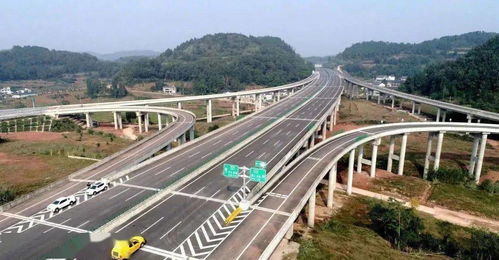 成都东站到简阳的魔幻现实主义大冒险