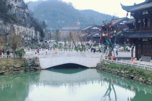 一、入口：从“古桥街”走进时光隧道