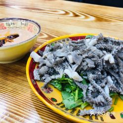 爆肚满：一场被严重低估的味觉灾难