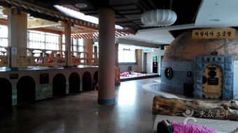 “三层细小城”里的黄金时代：2007-2018