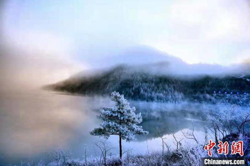峡谷探险：感受刺激与美丽