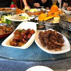 鲁菜与特色较小吃：数不胜数............