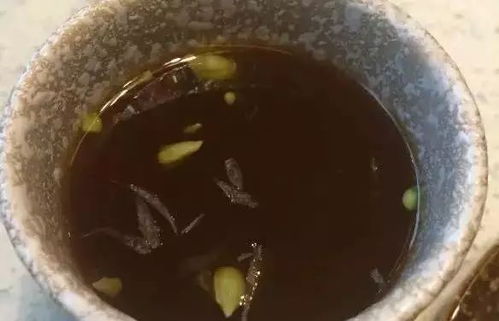 5. 龙龙属相：传说中的神兽，却常被误判为“高尿酸怪物”