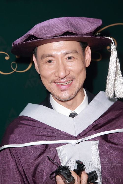 哎呀妈呀！这也太玄乎了吧？教大竟然把院士给了个出家人？