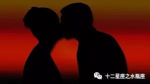 水瓶女有哪些行为暗示她可能不喜欢我？