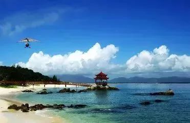 蜈支洲岛上的美食骗局：我差点被坑到怀疑人生