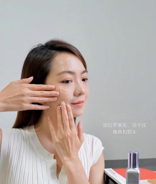 嘴边有两条八字形线条凹陷，这是怎么回事呢？