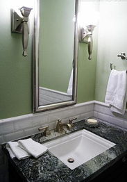 墙面镜子摆放会影响家居风水布局吗？