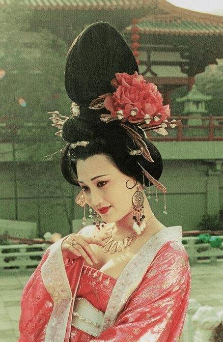 梦境中的诡异：阴气过重的征兆