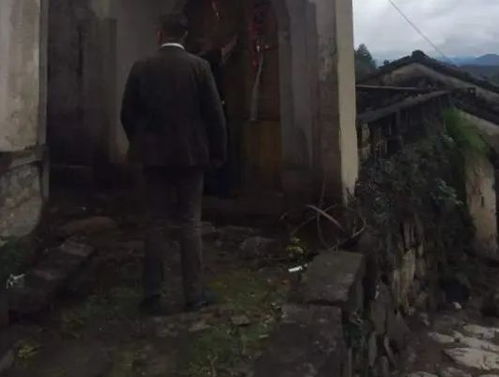 古宅初探：猫叫声