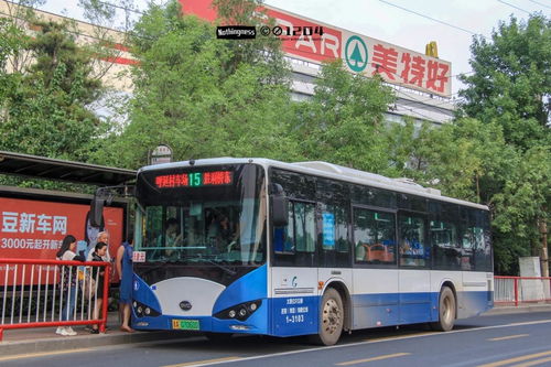 被15路“绑架”的下午：一场计划之外的太原磨蹭游