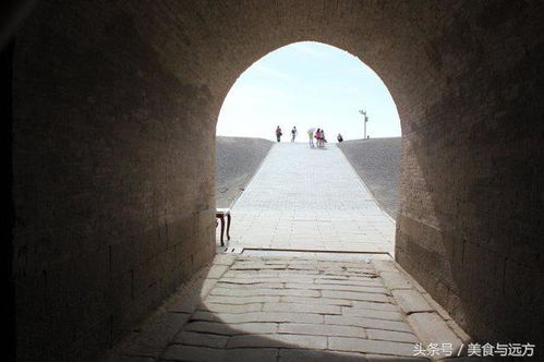 较长城尽头的传奇：从山海关到嘉峪关，那条巨龙最终还是潜入何方？